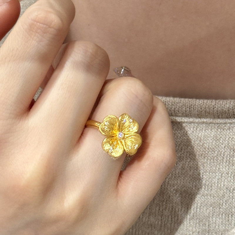 Golden Clover Ring
