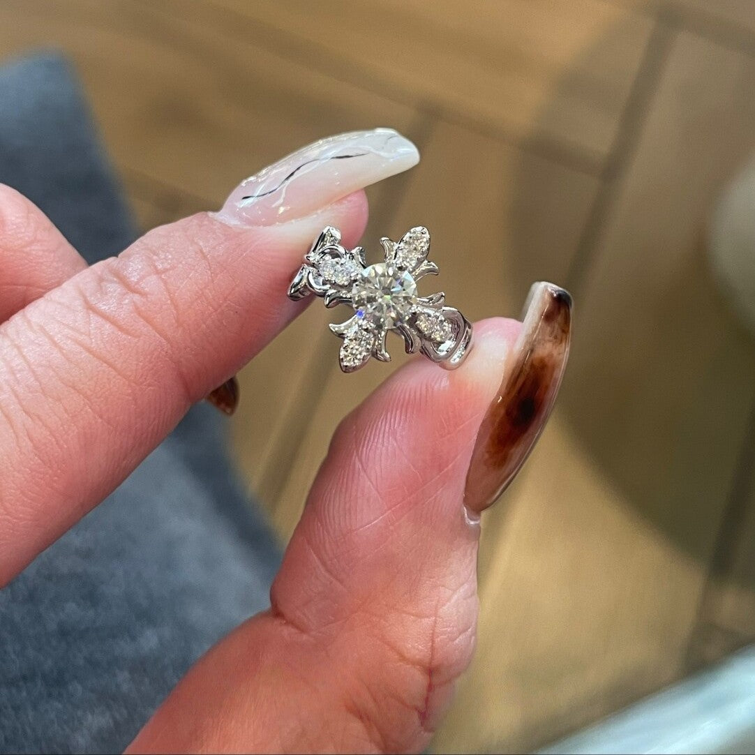 Silver Fleur Ring