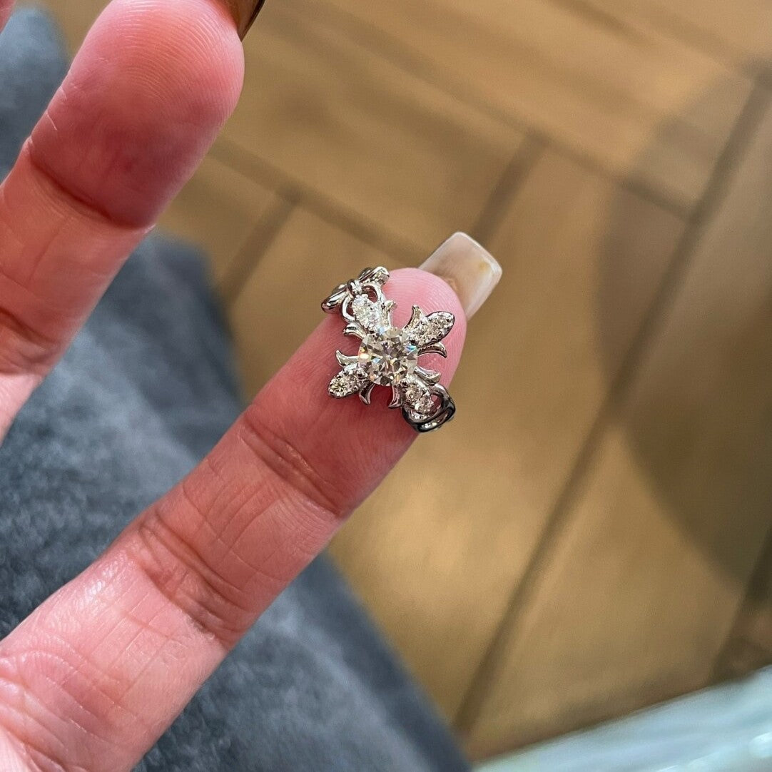 Silver Fleur Ring