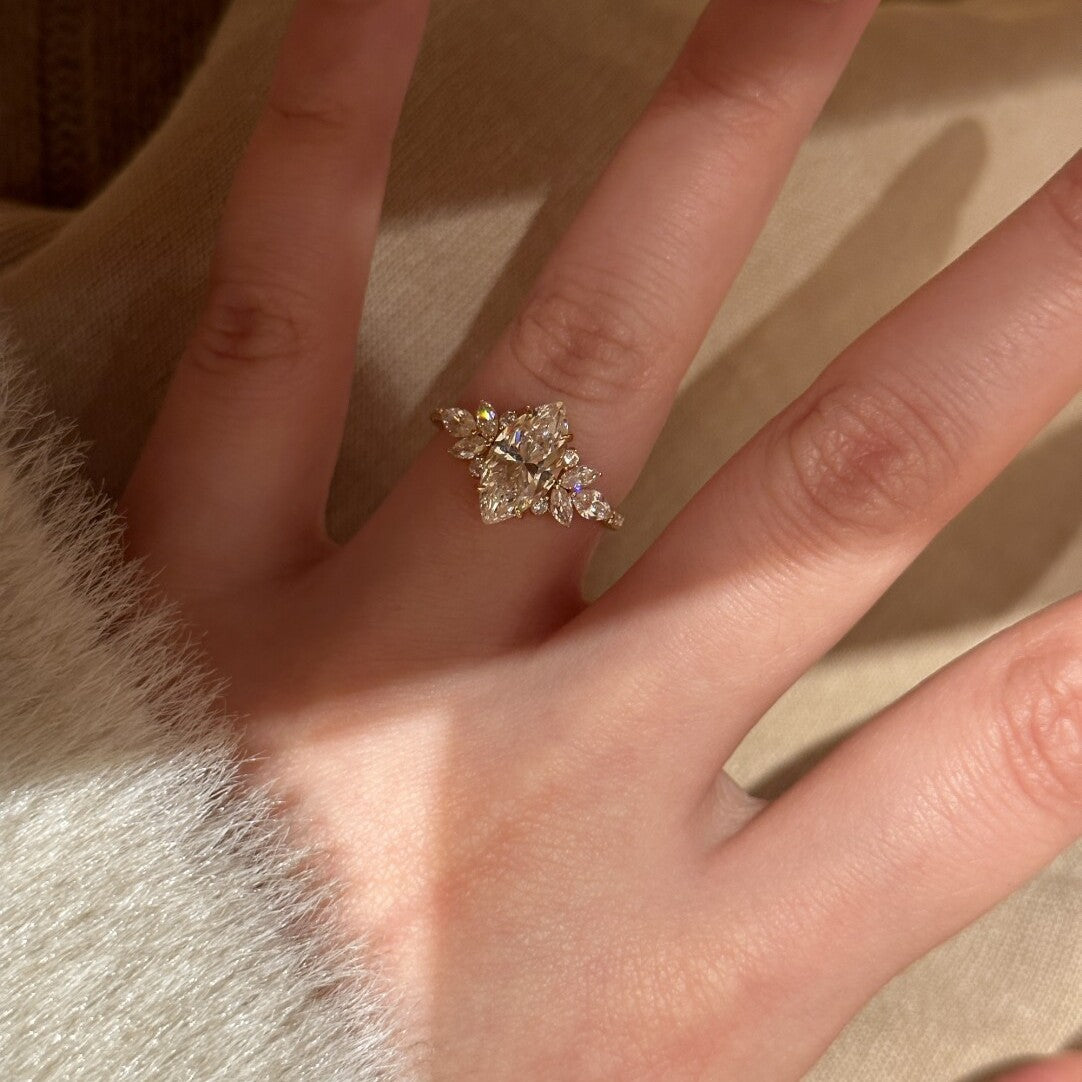 Moonlit Laurel Ring